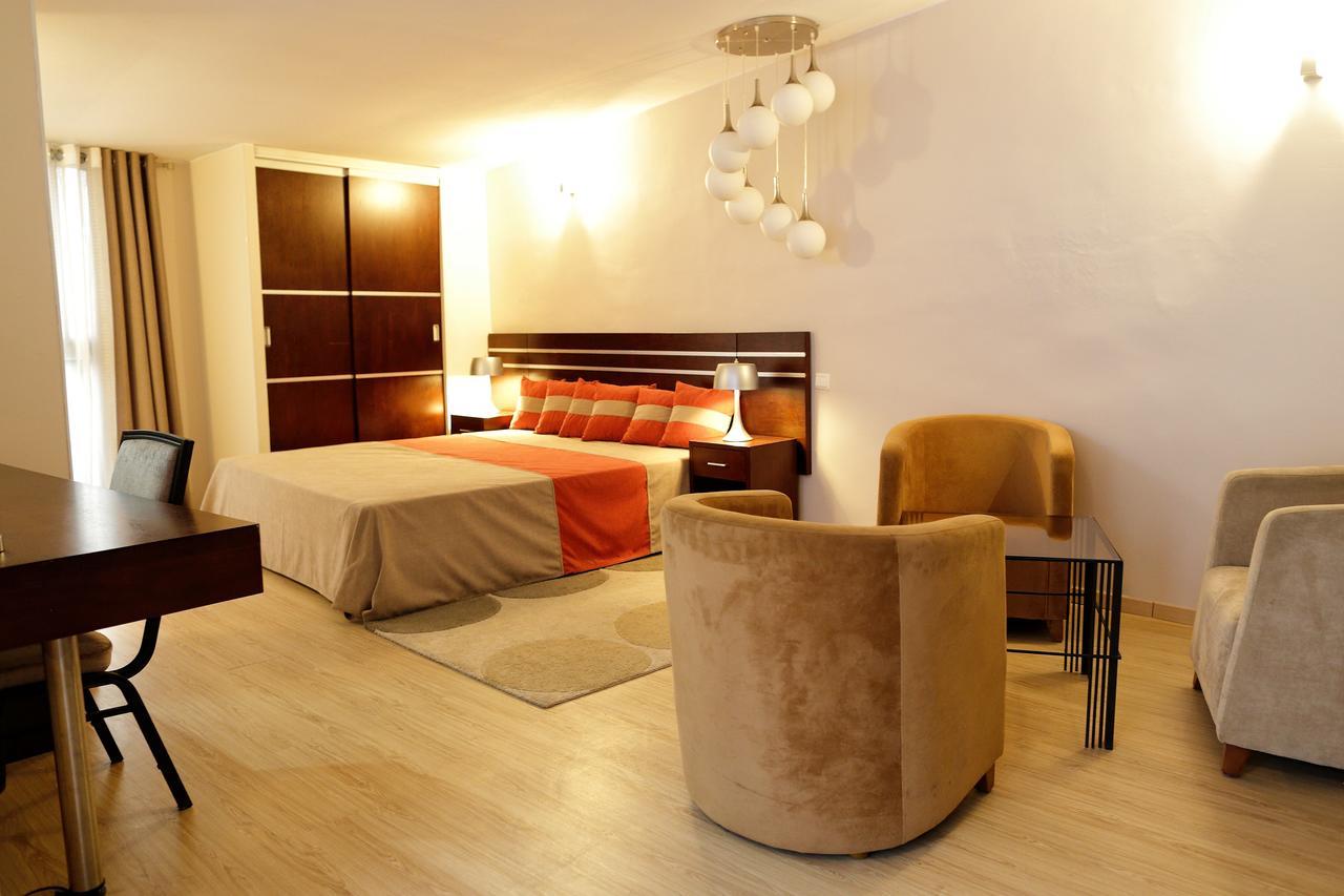 Atlantis Hotell Antananarivo Exteriör bild
