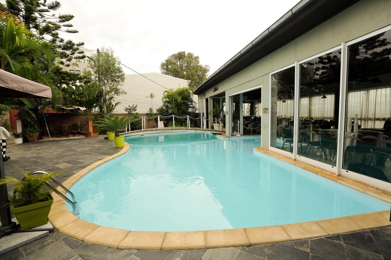 Atlantis Hotell Antananarivo Exteriör bild